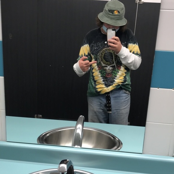 Meet your Posher, Joe - Picture 4 of 4